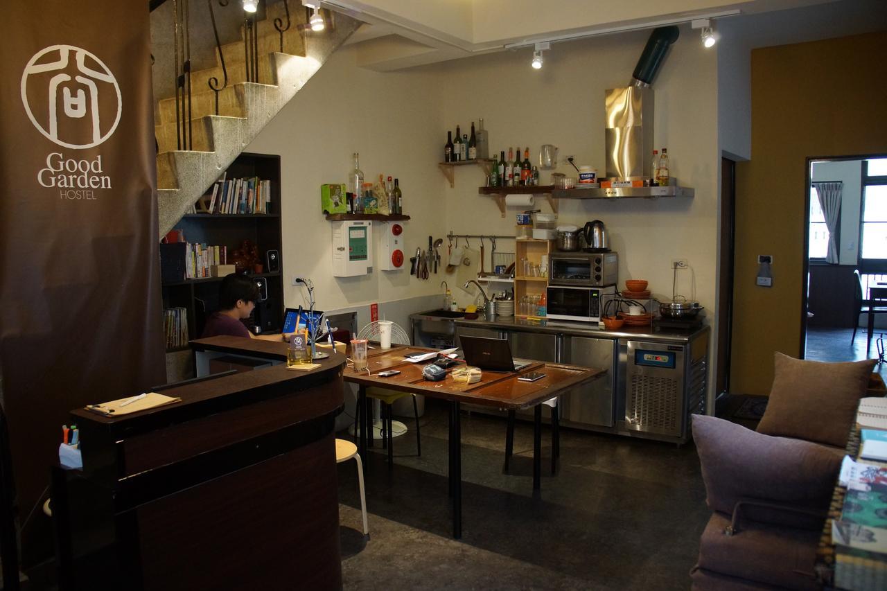 Good Garden Female Hostel Ταϊνάν Εξωτερικό φωτογραφία